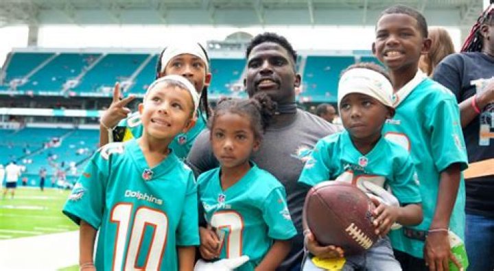Discovering the Family Life of Tyreek Hill: How Many Kids Does He Have?